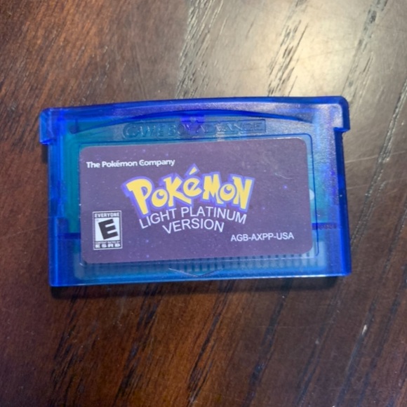 RARE Pokemon Light Platinum Version Gameboy Advance